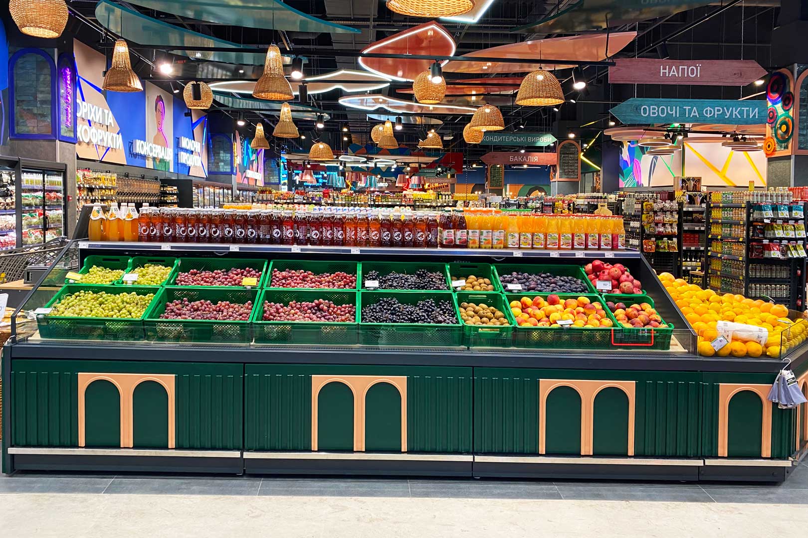 Специализированные витрины для продажи овощей и фруктов Missouri VF MC 110 VF self M, супермаркет Эпицентр