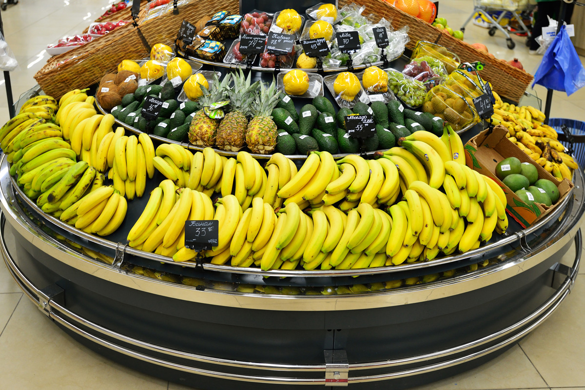 Specialized units for vegetables and fruit sales Indiana VF MC 130 VF self M im Supermarkt "Sem'ya"