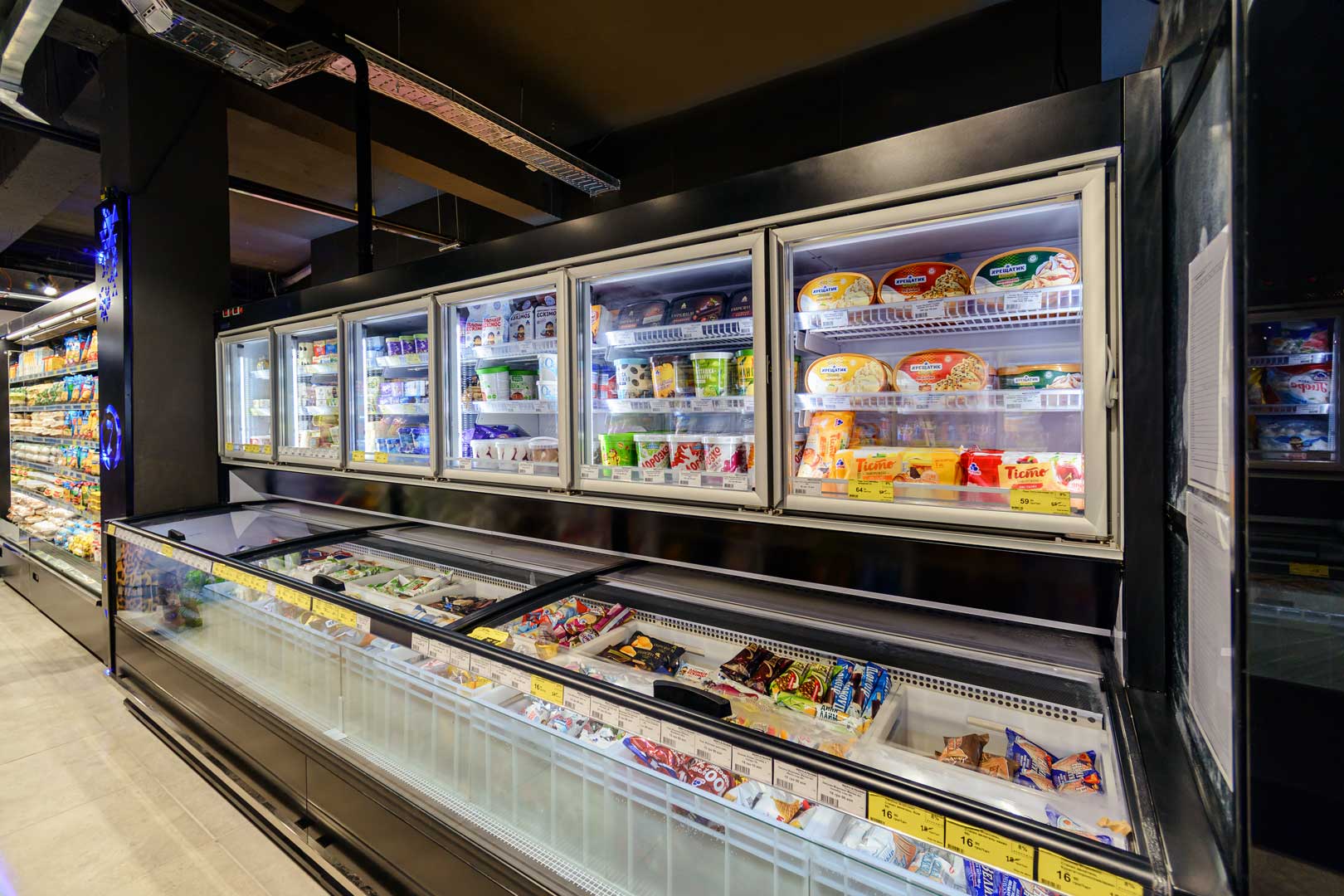 Frozen foods units «Alaska combi 2 MHV 110 LT D/C M», supermarket "Zerkalny" in Berdyansk