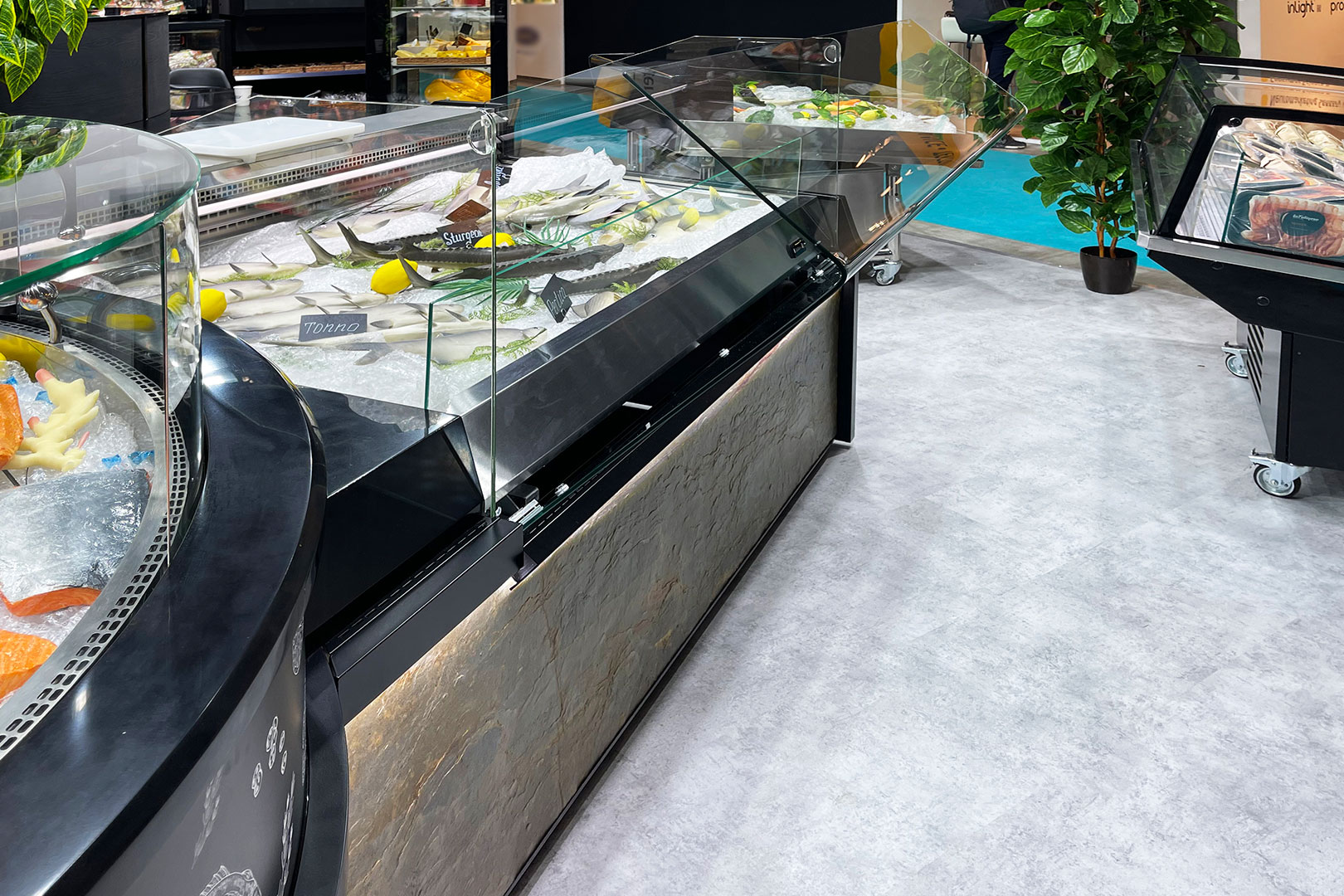 Refrigerated counter for sale of fish on ice Missouri AC 120 fish OS