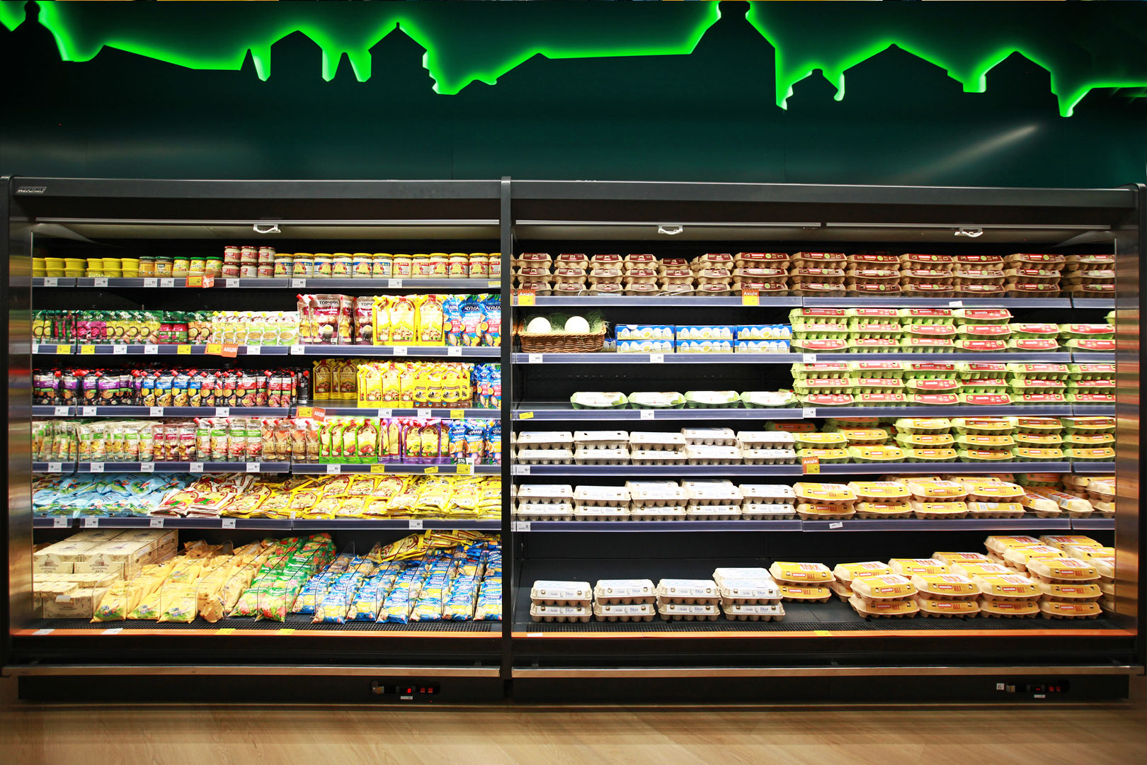 Refrigerated multideck cabinets Louisiana MV 105 MT O M, supermarket Forta, Lutsk