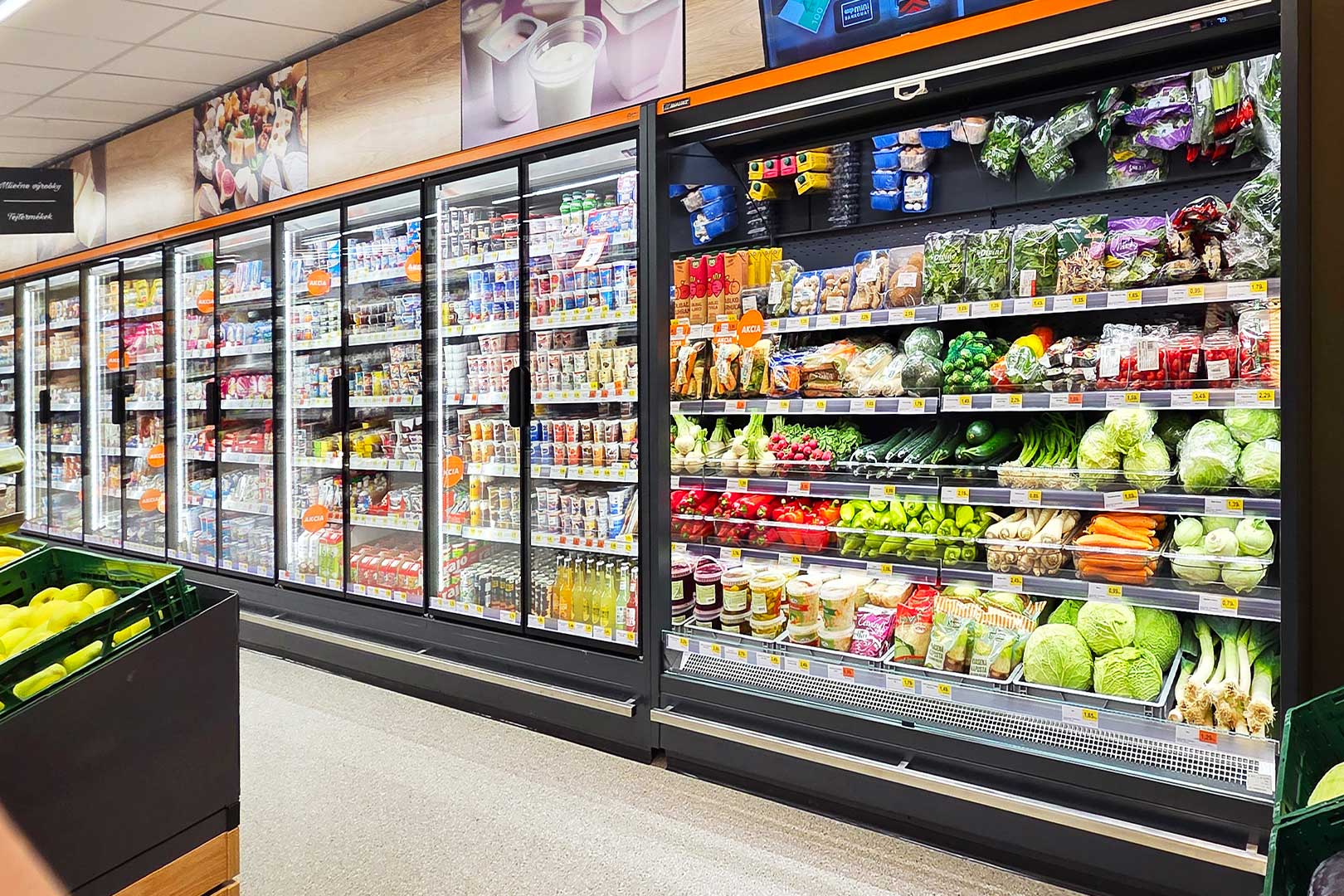 Multideck cabinets Indiana MV 080 MT O 205-DLM, Indiana MV 090 MT D 205-DLM, сonvenience store, Slovakia Multideck cabinets Indiana MV 080 MT O 205-DLM, Indiana MV 090 MT D 205-DLM, сonvenience store, Slovakia