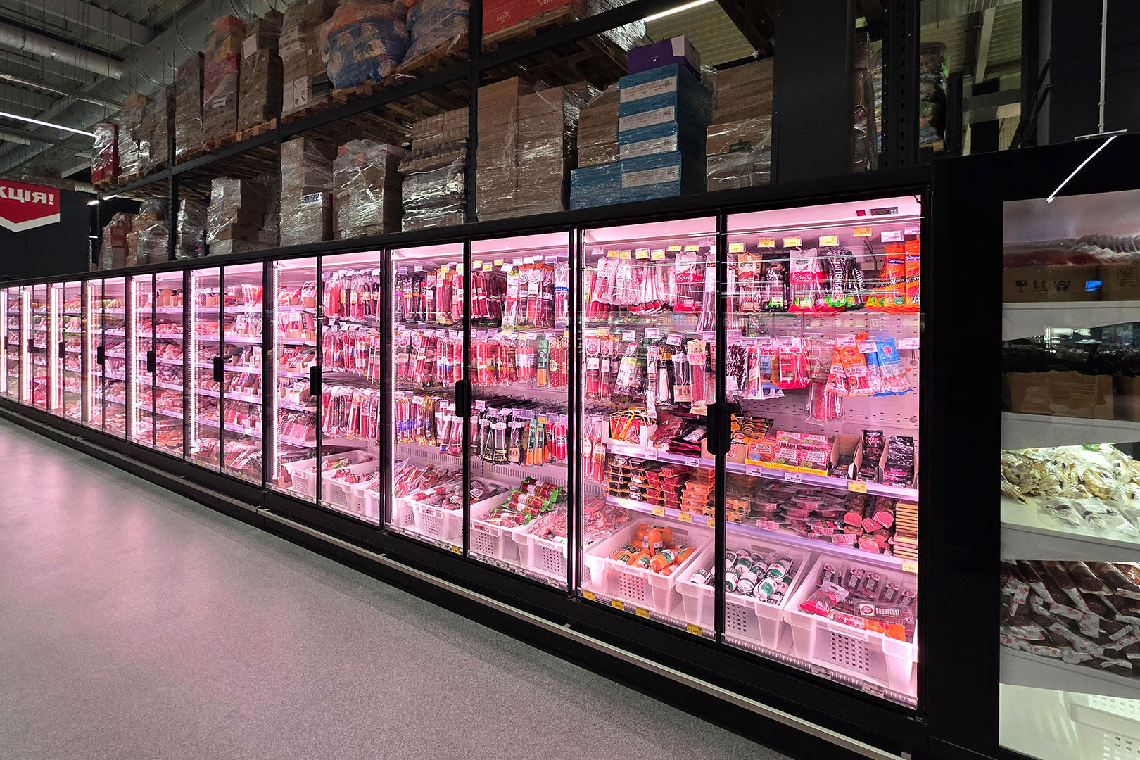 Пристенные витрины Indiana 3 MV 090 MT D 220-DLM, гипермаркет Fozzy, Черновцы Пристенные витрины Indiana 3 MV 090 MT D 220-DLM, гипермаркет Fozzy, Черновцы